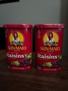 Sun-Maid Raisins - 2 Red containers